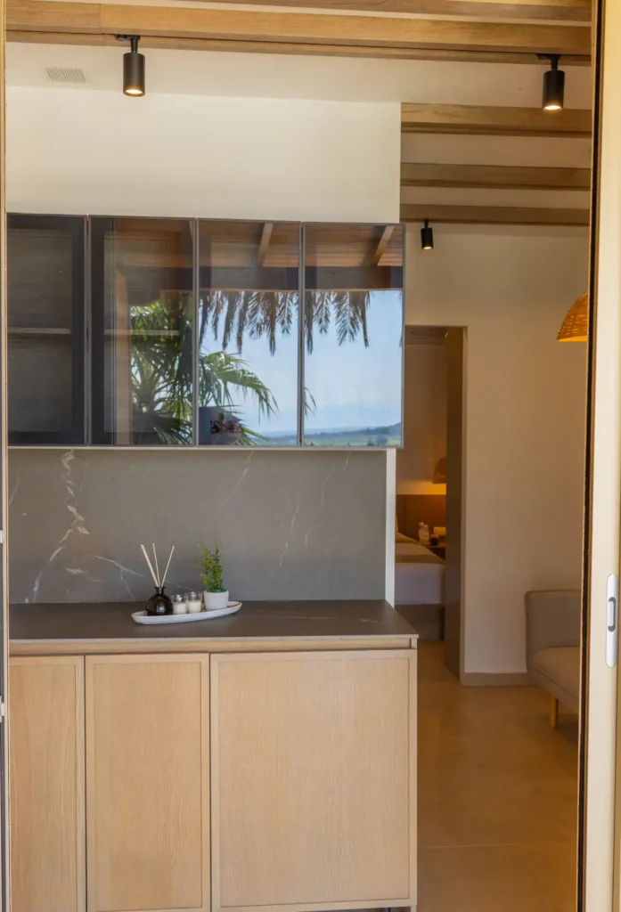 Standard Triple Room (7)