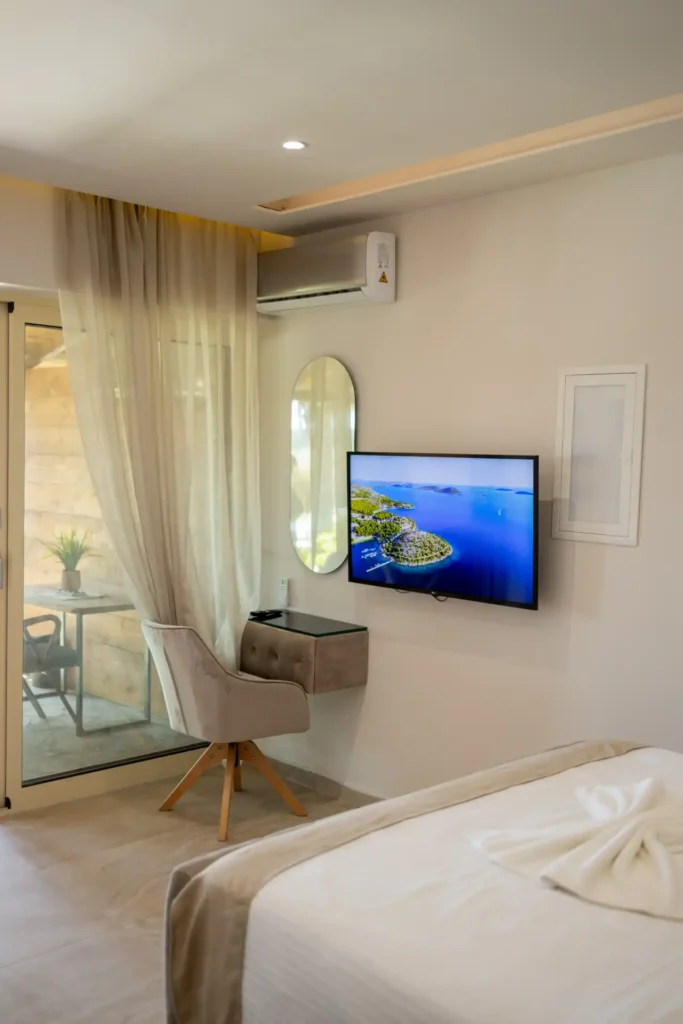 Standard double room (10)